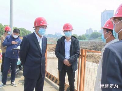 筑牢發展雙防線 吳瑞新調研統籌疫情防控與橋梁工程建設實錄